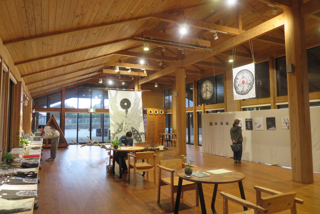 ナイトレインボー